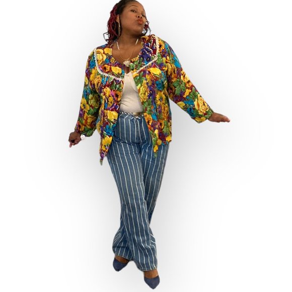 Vibrant Floral Retro Cardigan - Picture 4 of 5